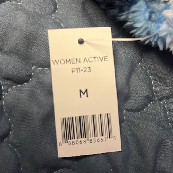 Fuzzy Jacket - Picture 5 of 5